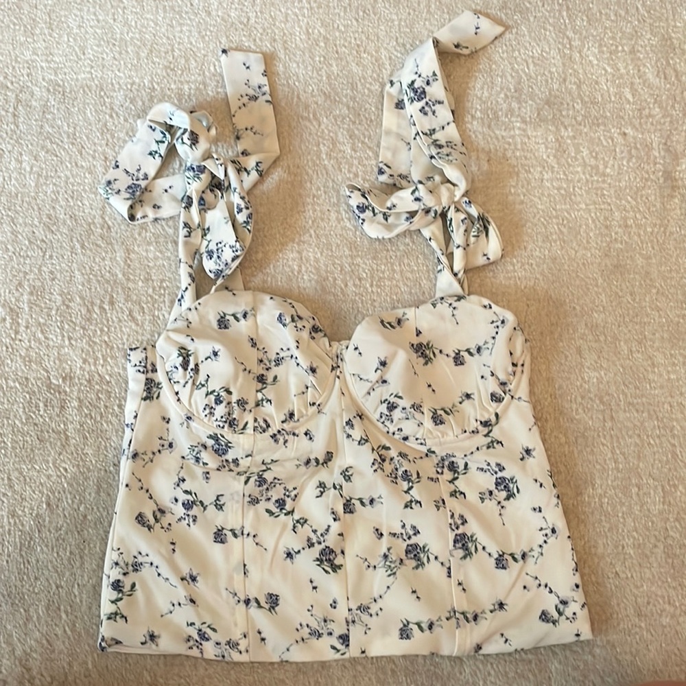 beginning boutique floral corset top